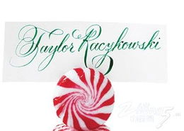 巧用个性席位卡，点亮婚宴餐桌艺术